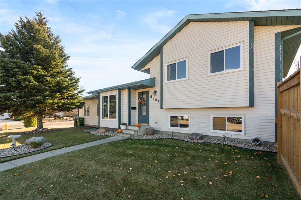 Third View of 5306 66 Street , Victoria Park, Camrose, Alberta, T4V 4M2