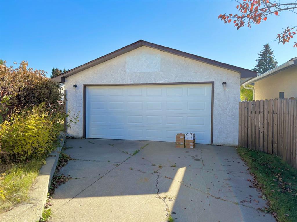 Third View of 5623 55 Avenue , NONE, Rocky Mountain House, Alberta, T4T1H6