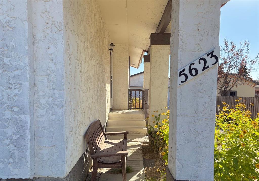 Fourth View of 5623 55 Avenue , NONE, Rocky Mountain House, Alberta, T4T1H6