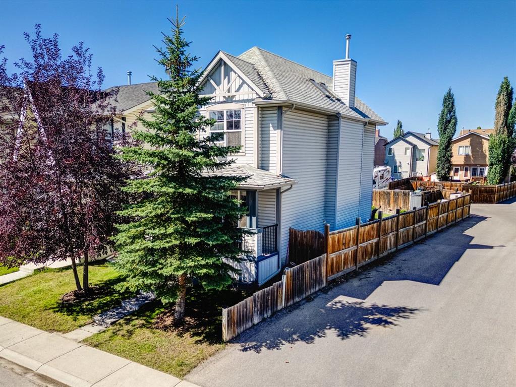 Fifth View of 133 Auburn Bay View SE, Auburn Bay, Calgary, Alberta, T3M 0C3