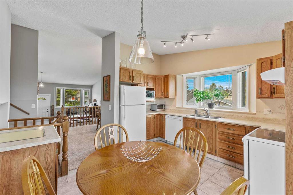111 Edgebyne Crescent NW, A2263316, Alberta,