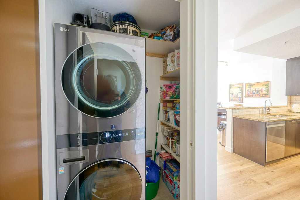 Fourth View of 306, 333 22 Avenue SW, Mission, Calgary, Alberta, T2S 0H3