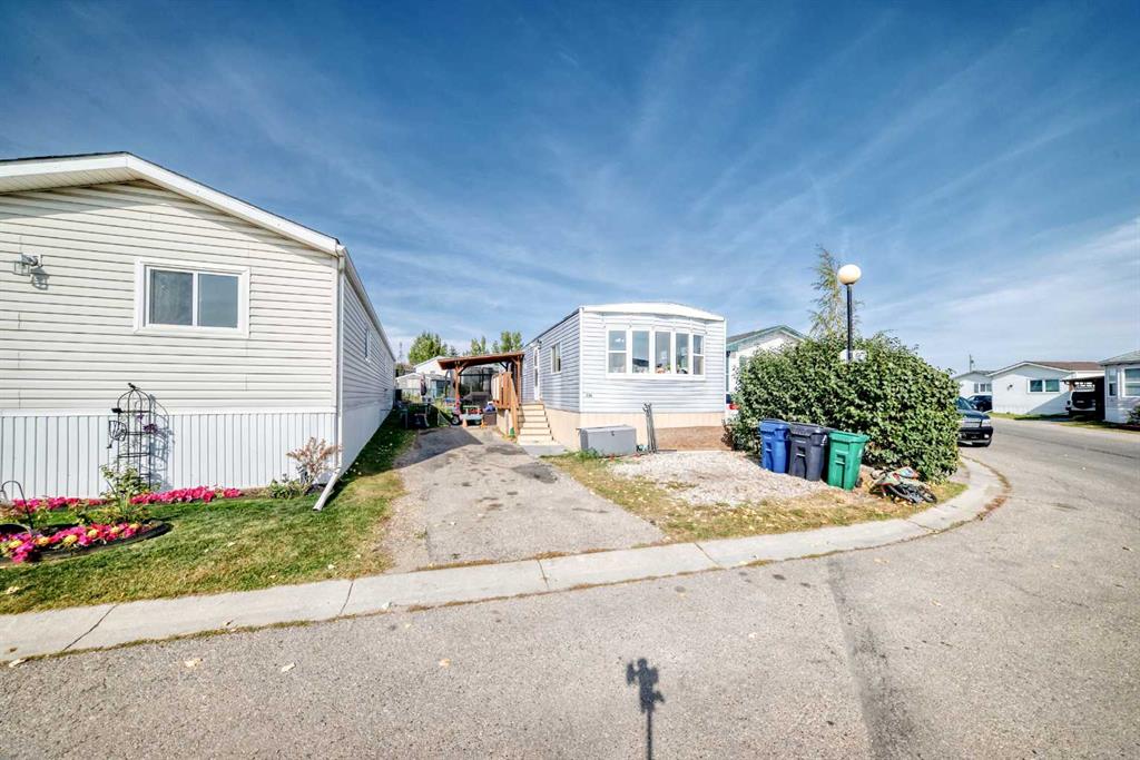 Third View of 724, 1101 84 Street NE, Abbeydale, Calgary, Alberta, T2A 7X2
