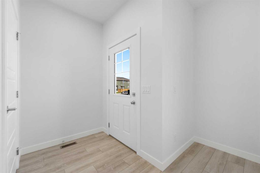 Third View of 477 Hotchkiss Drive SE, Hotchkiss, Calgary, Alberta, T3S 0N5