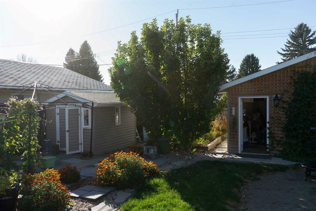 Fifth View of 1014 19 Street N, Winston Churchill, Lethbridge, Alberta, T1H3M1