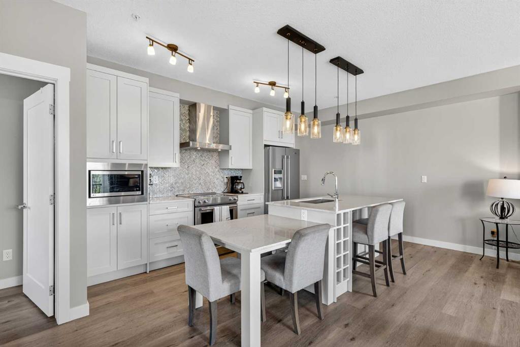 207, 20 Walgrove Walk SE, A2263398, Alberta,