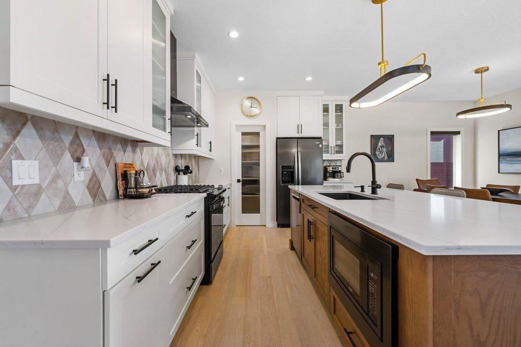 Fifth View of 409 Shawnee Boulevard SW, Shawnee Slopes, Calgary, Alberta, T2Y 0T4