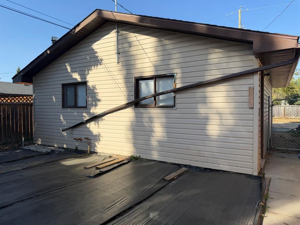 Fifth View of 1224 2 Avenue W, Newcastle, Drumheller, Alberta, T0J 0Y2