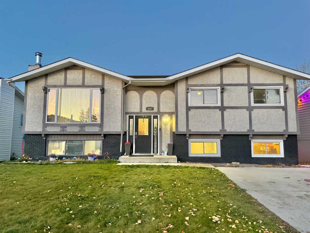 Third View of 126 Maligne Drive , Hillcrest, Hinton, Alberta, T7V1J3