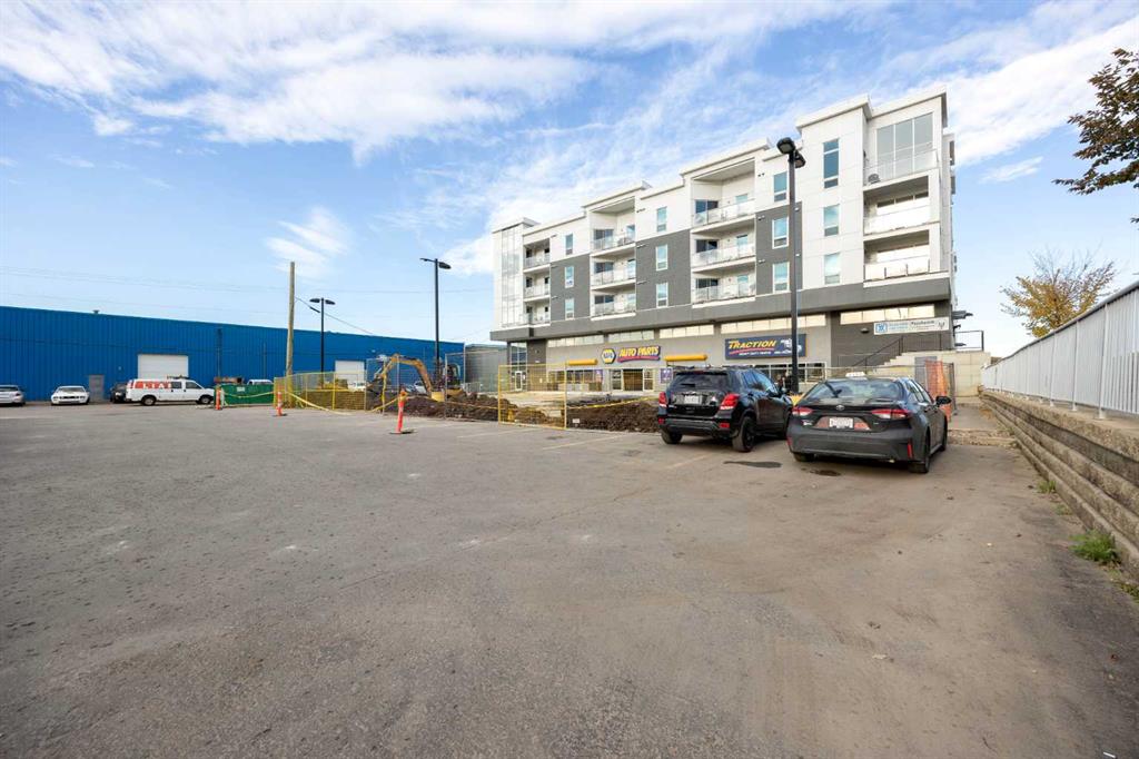 Fifth View of 406, 10218 King Street , Downtown, Fort McMurray, Alberta, T9H1Y1