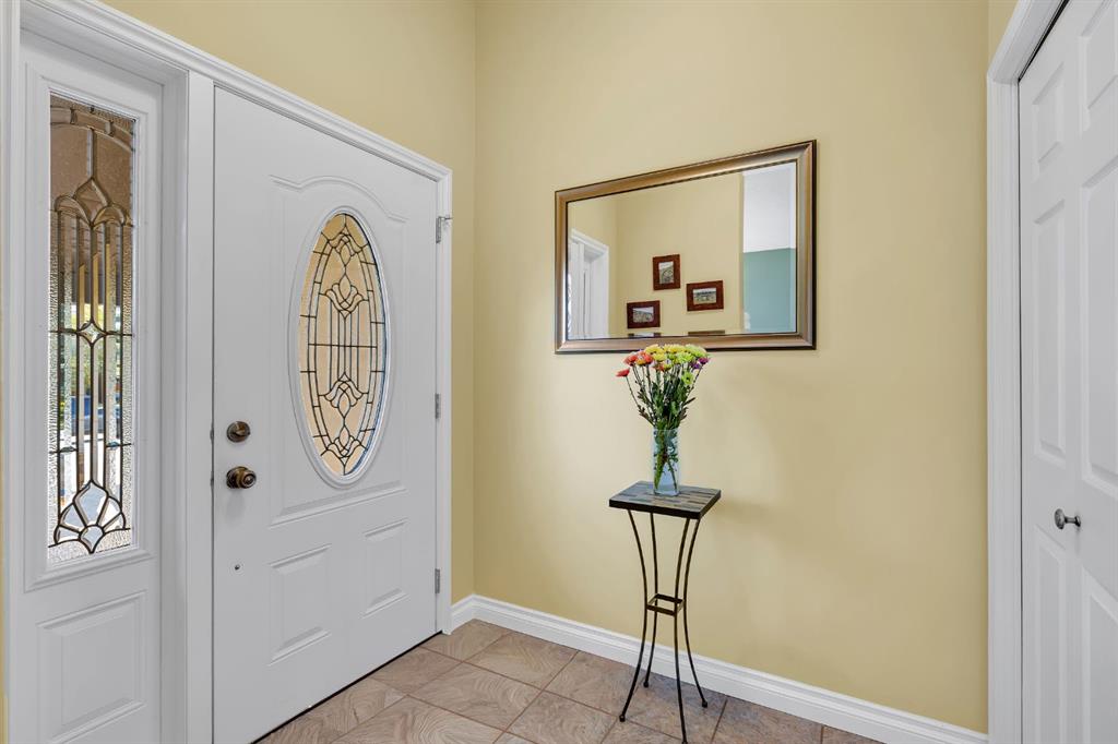 Third View of 32 Rideau Close SW, Ridgegate, Airdrie, Alberta, T4B 1A6