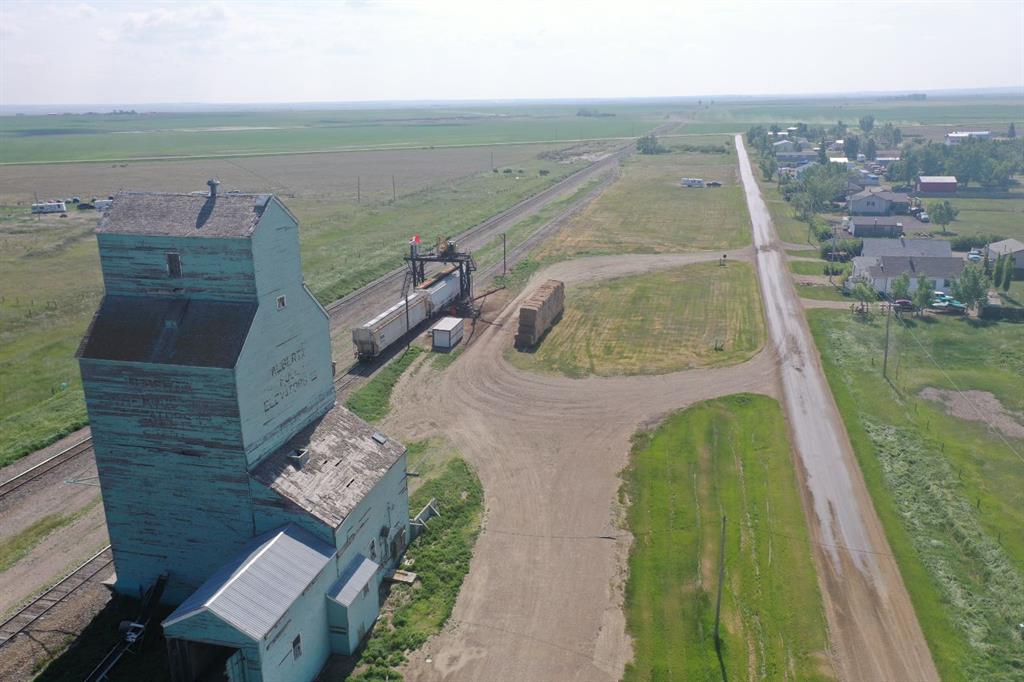 Fourth View of 849-815 Railway Ave  , NONE, Brant, Alberta, T0L 0L0