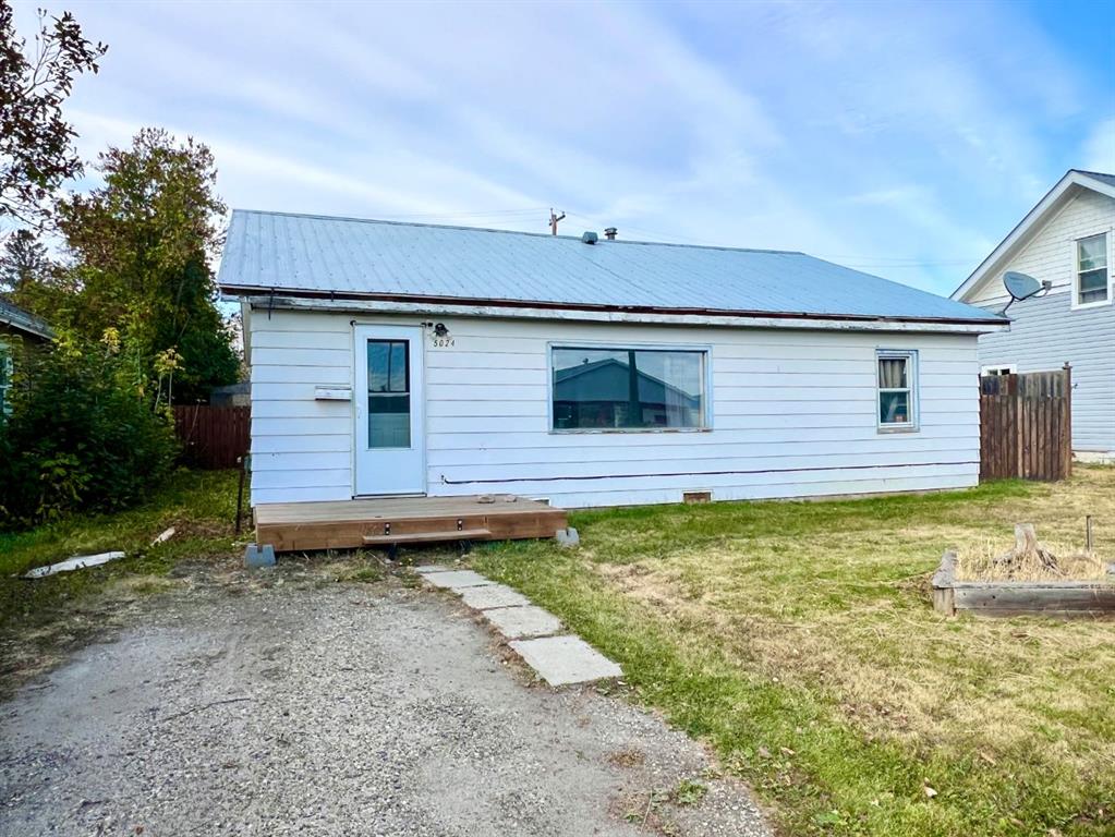 5024 51 ave  , A2263688, Alberta,