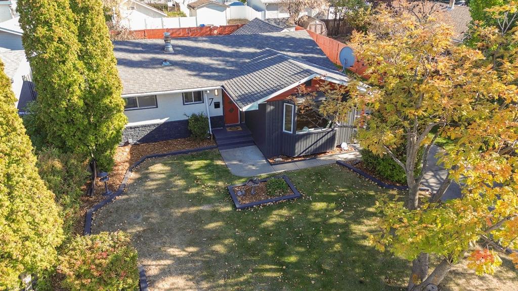 7 Stirling Close , A2263696, Alberta,