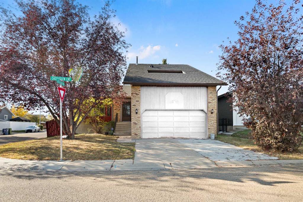 Second View of 48 Castleglen Court NE, Castleridge, Calgary, Alberta, T3J 2B8