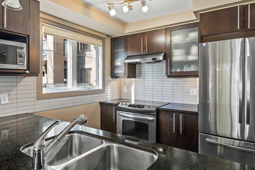 Fifth View of 201, 1805 26 Avenue SW, South Calgary, Calgary, Alberta, T2T 1E2