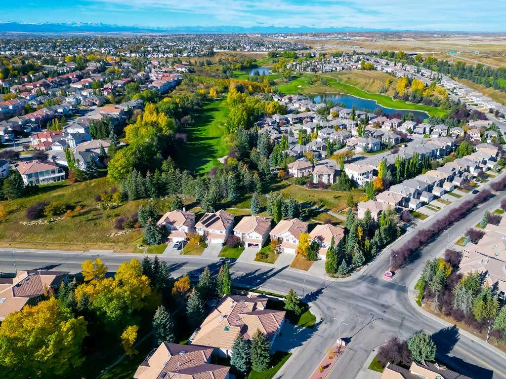Fourth View of 51 Hamptons Drive NW, Hamptons, Calgary, Alberta, T3A 5H7