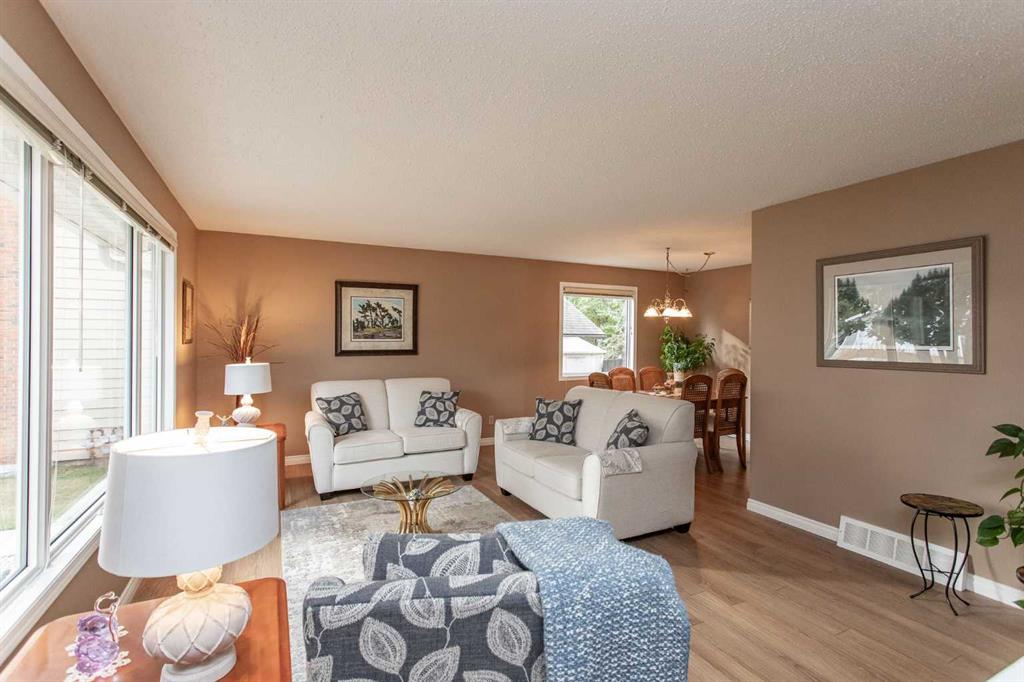 Third View of 146 Welton Crescent , West Park, Red Deer, Alberta, T4N6B3