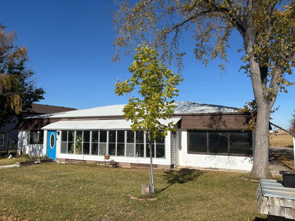 409 1 Avenue S, A2263925, Alberta,