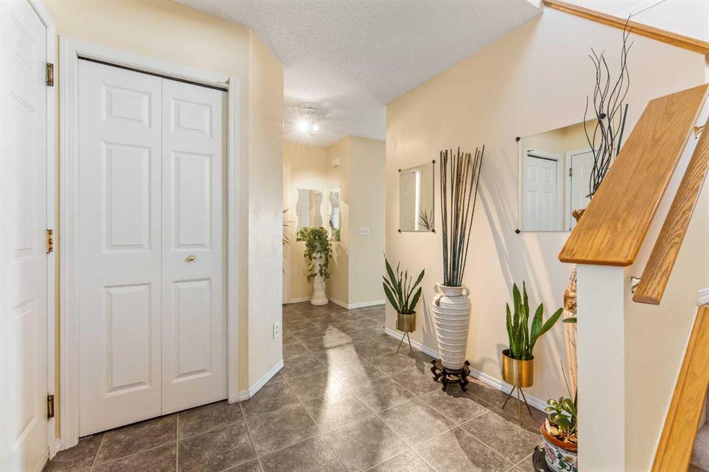 Fourth View of 27 Saddlemont Manor NE, Saddle Ridge, Calgary, Alberta, T3J 4Z5