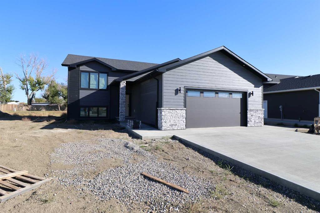 329 9 st  , A2264020, Alberta,