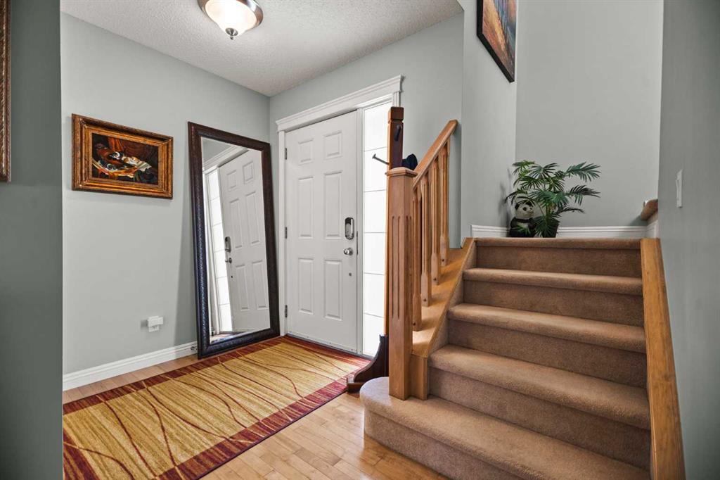 Fourth View of 232 Sunset Close , Sunset Ridge, Cochrane, Alberta, T4C0B2