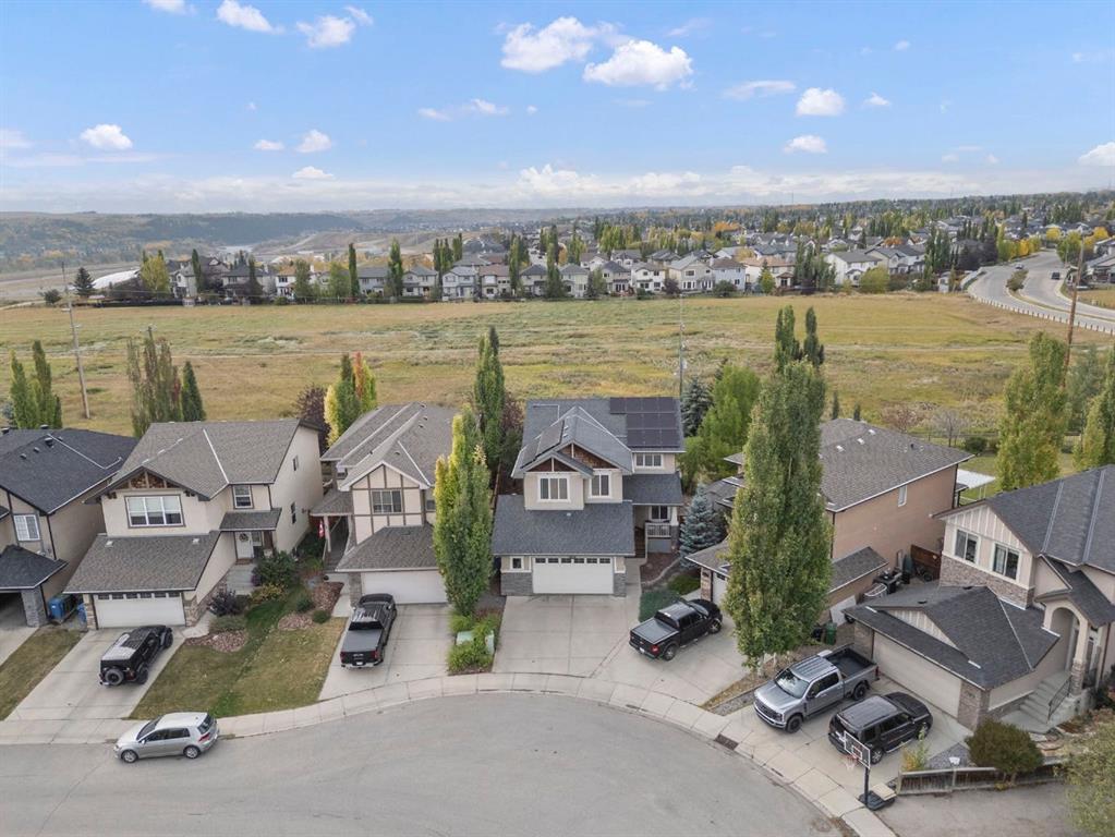 Main View of 498 Tuscany Ravine Road NW, Tuscany, Calgary, Alberta, T3L 3B1