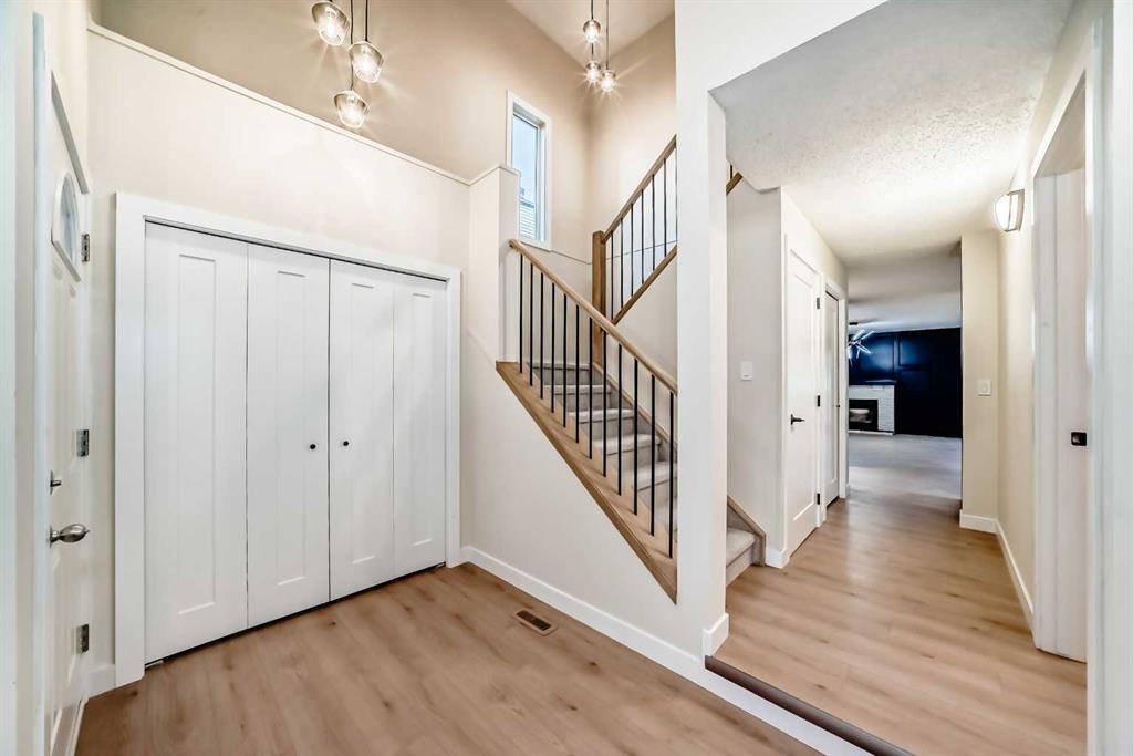 Fifth View of 311 Shawnessy Drive SW, Shawnessy, Calgary, Alberta, T2Y 1J2