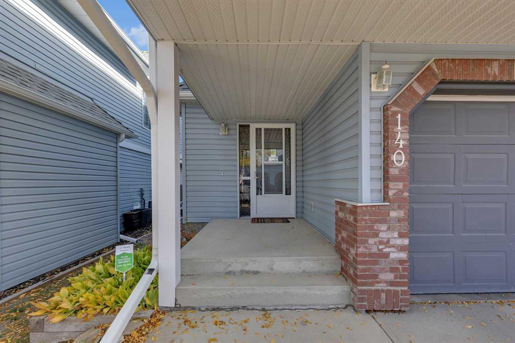 Third View of 140 Valley Ridge Heights NW, Valley Ridge, Calgary, Alberta, T3B 5T3