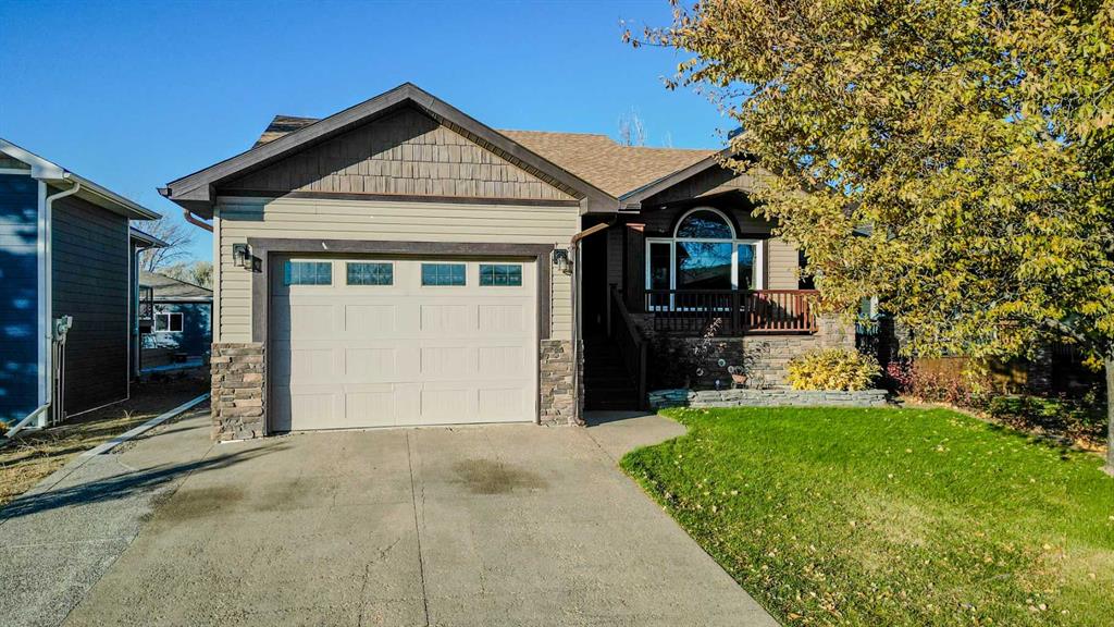 706 Northridge Avenue , A2264080, Alberta,
