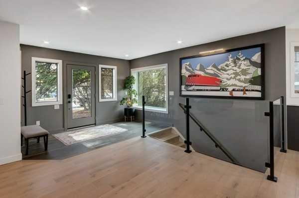 Fifth View of 6135 Bow Crescent NW, Bowness, Calgary, Alberta, T3B 2C2