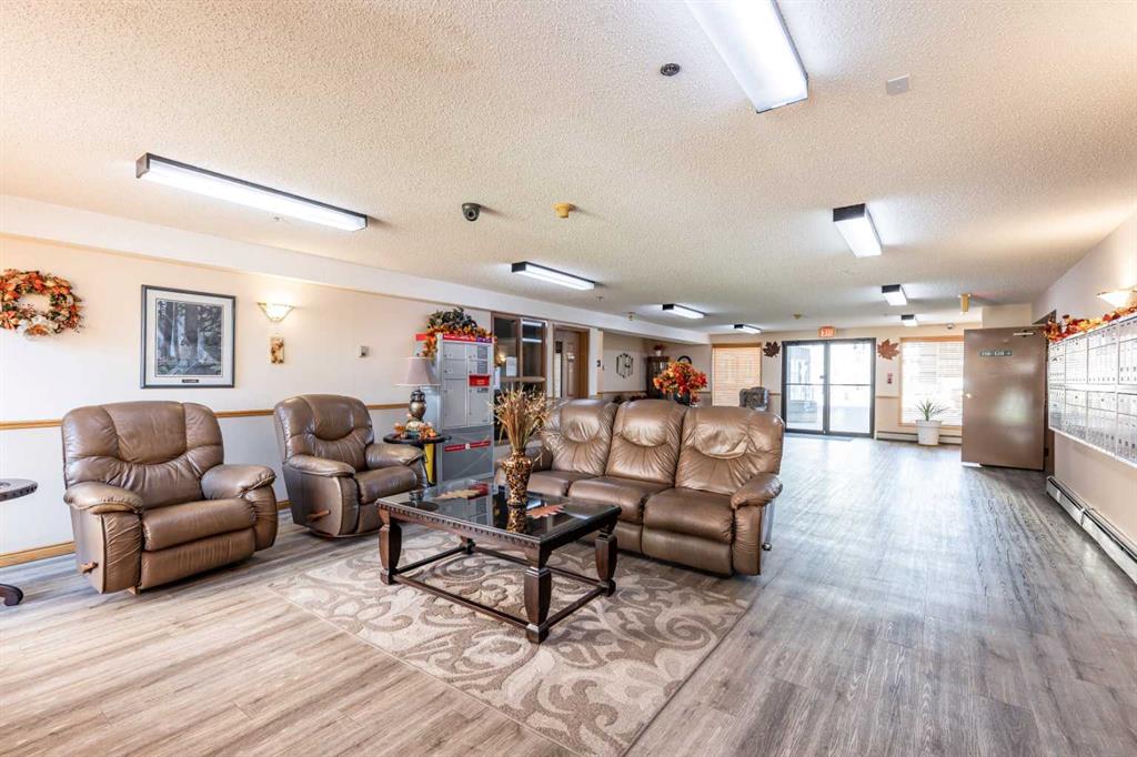 Fourth View of 425, 3021 13 Avenue SE, NONE, Medicine Hat, Alberta, T1B4E2