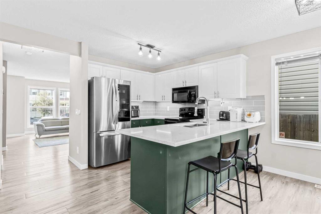 137 Covepark Crescent NE, A2264111, Alberta,
