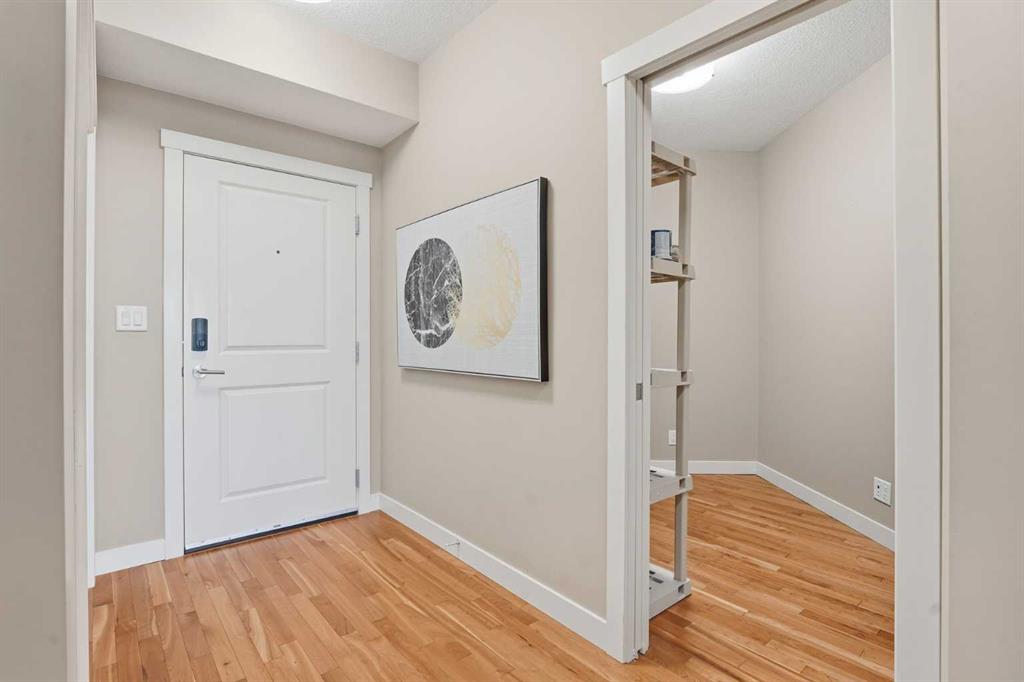 Fifth View of 1005, 32 Varsity Estates Circle NW, Varsity, Calgary, Alberta, T3A 2Y1