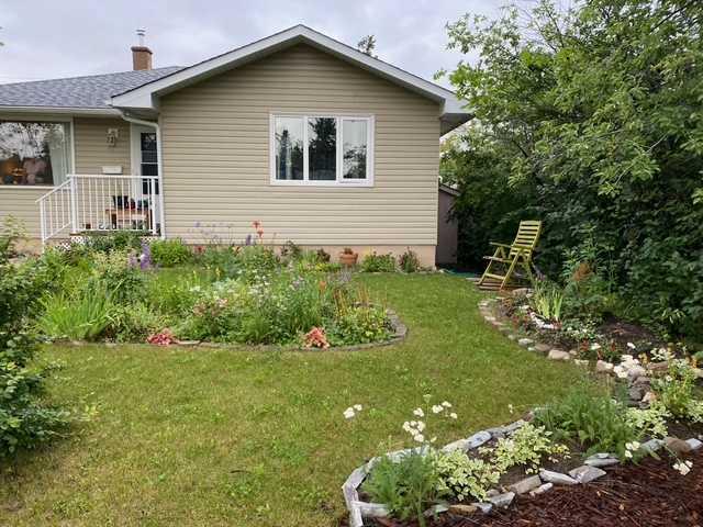 Third View of 4736 Worcester Drive SW, Wildwood, Calgary, Alberta, T3C3L6