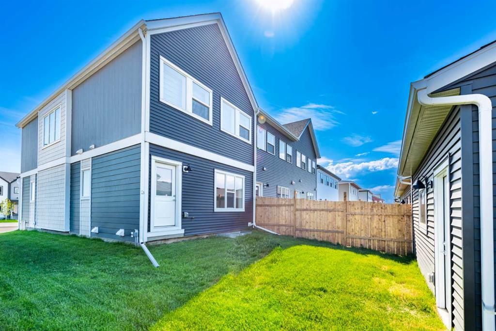 Fourth View of 7686 202 Avenue SE, Rangeview, Calgary, Alberta, T3S 0H7