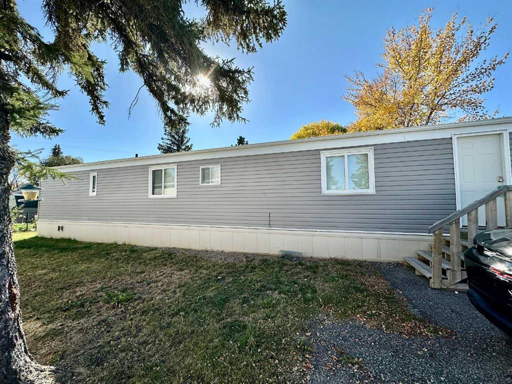 Fourth View of 5, 5301 2 Street , NONE, Coalhurst, Alberta, T0L0V0