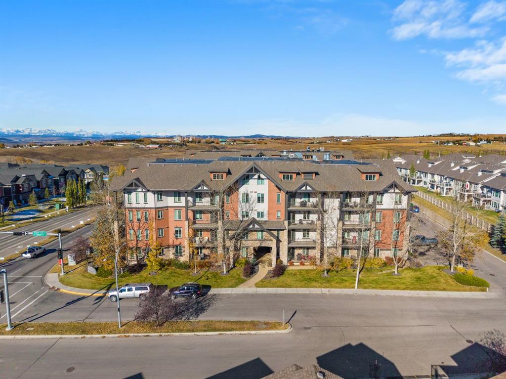 3106, 15 Sunset Square , A2264351, Alberta,