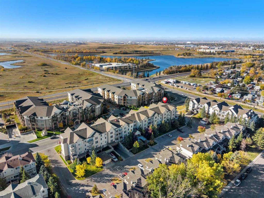 416, 2000 Applevillage Court SE, A2264364, Alberta,