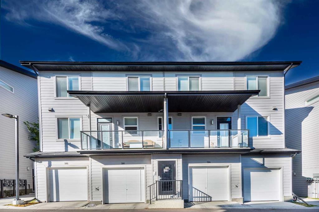 203, 225 Redstone Walk NE, A2264432, Alberta,