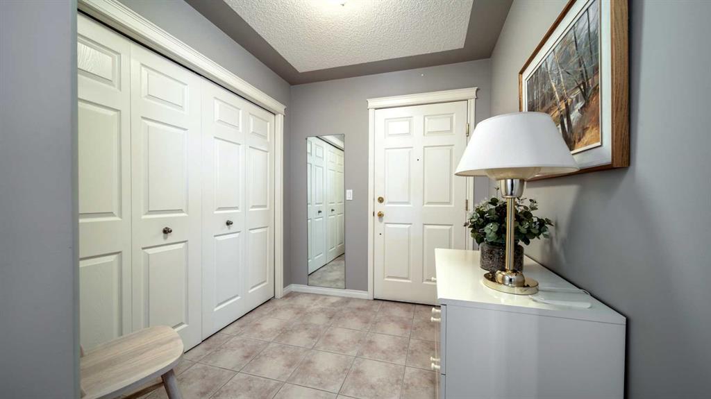 Fourth View of 2206, 7451 Springbank Boulevard SW, Springbank Hill, Calgary, Alberta, T3H 4K5