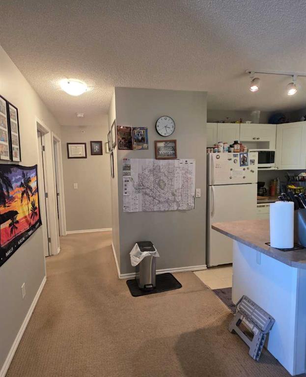 Fifth View of 404, 9 Country Village Bay NE, Country Hills Village, Calgary, Alberta, T3K 5J8
