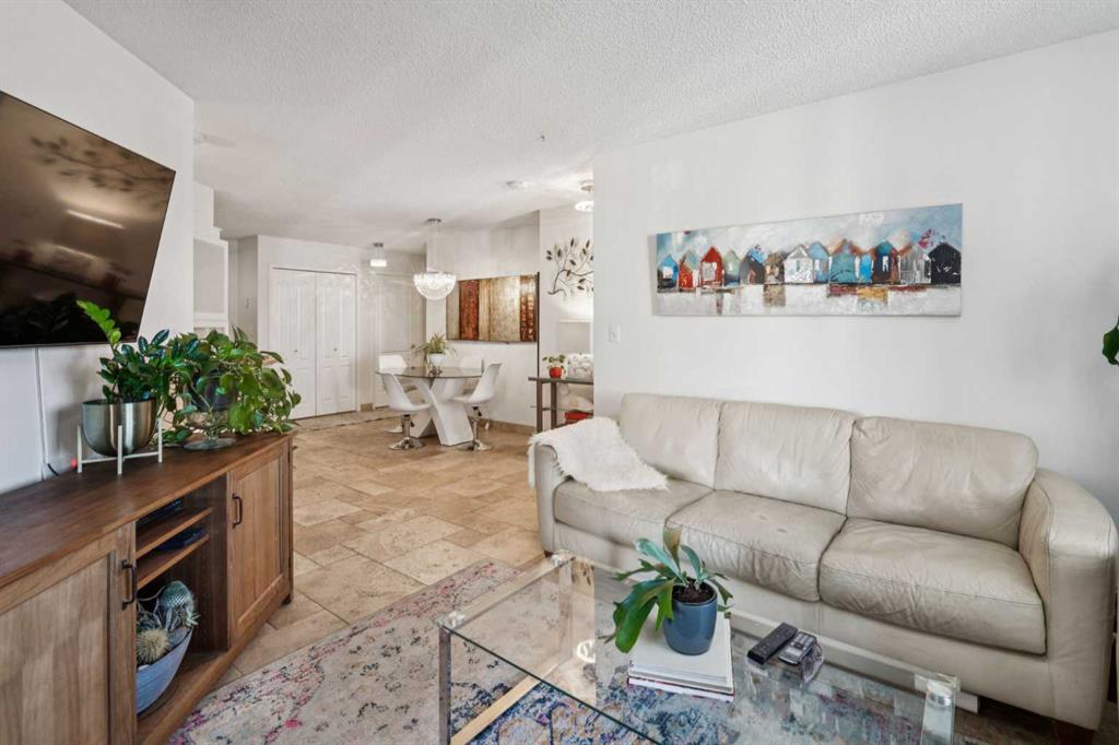 Fourth View of 204, 30 Sierra Morena Mews SW, Signal Hill, Calgary, Alberta, T3H 3K7