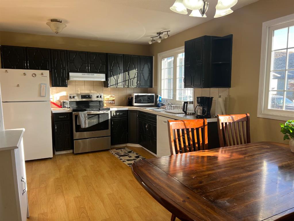 Fifth View of 48 Hunts Crescent , Huntington, Drumheller, Alberta, T0J 0Y6