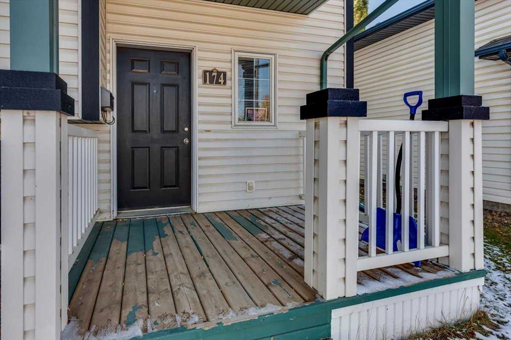 Fourth View of 174 Kerr Close , Kingsgate, Red Deer, Alberta, T4P 3Y1