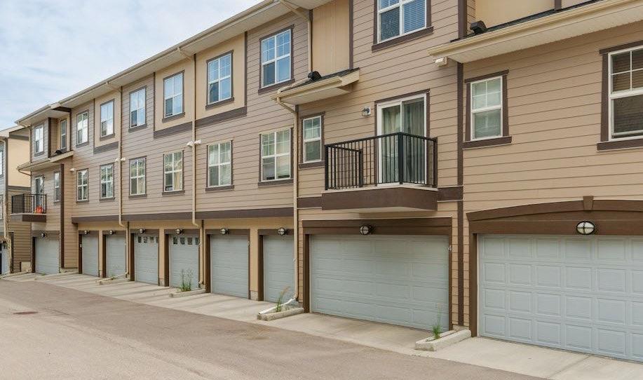 Fifth View of 4 Evanscrest Gardens NW, Evanston, Calgary, Alberta, T3P 0S1