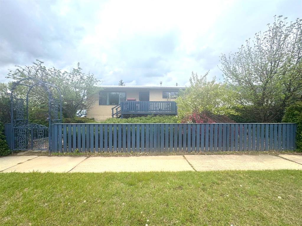 5210 Waghorn  , A2264594, Alberta,