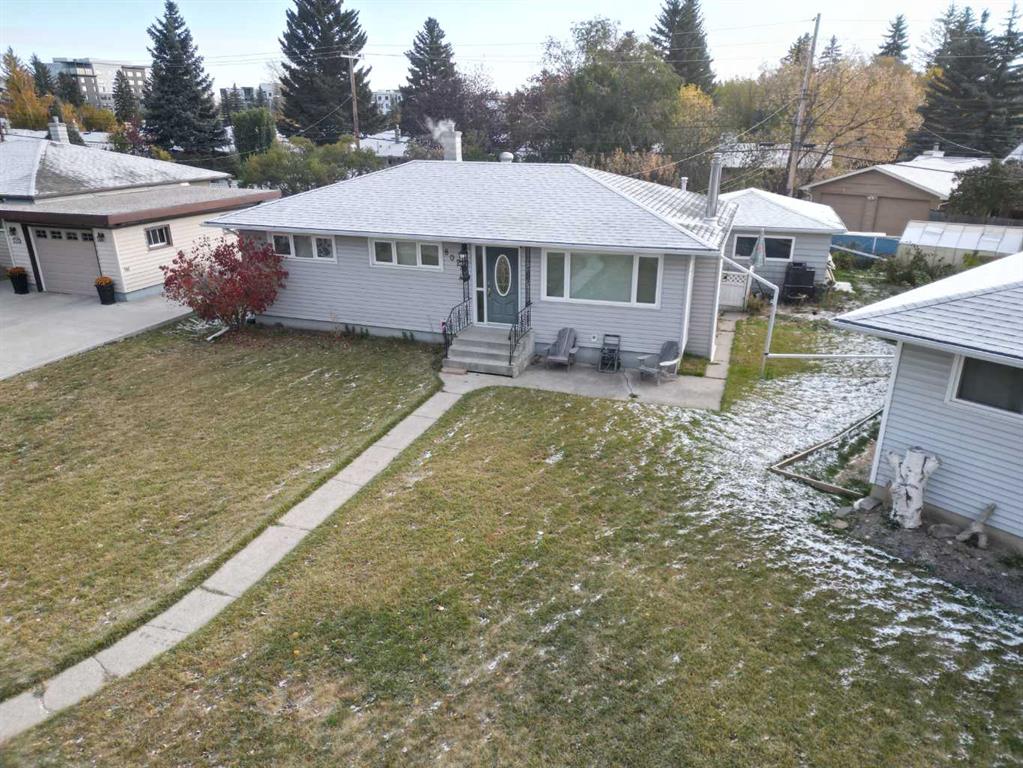 Fourth View of 8028 5 Street SW, Kingsland, Calgary, Alberta, T2V1C5