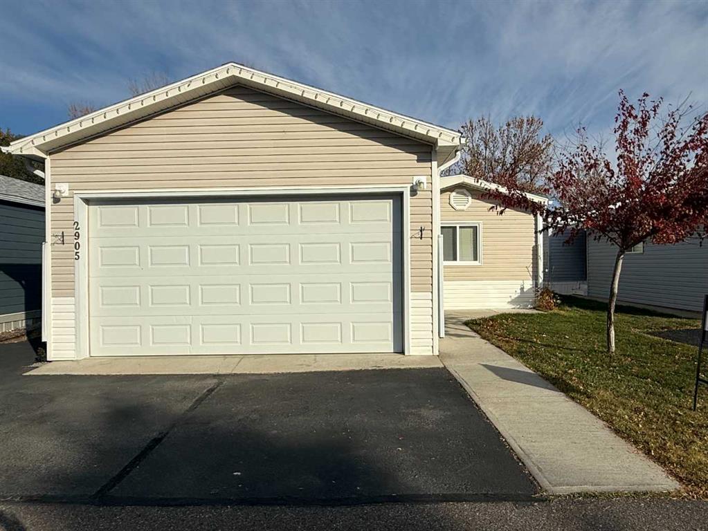 2905 30 Avenue S, A2264679, Alberta,