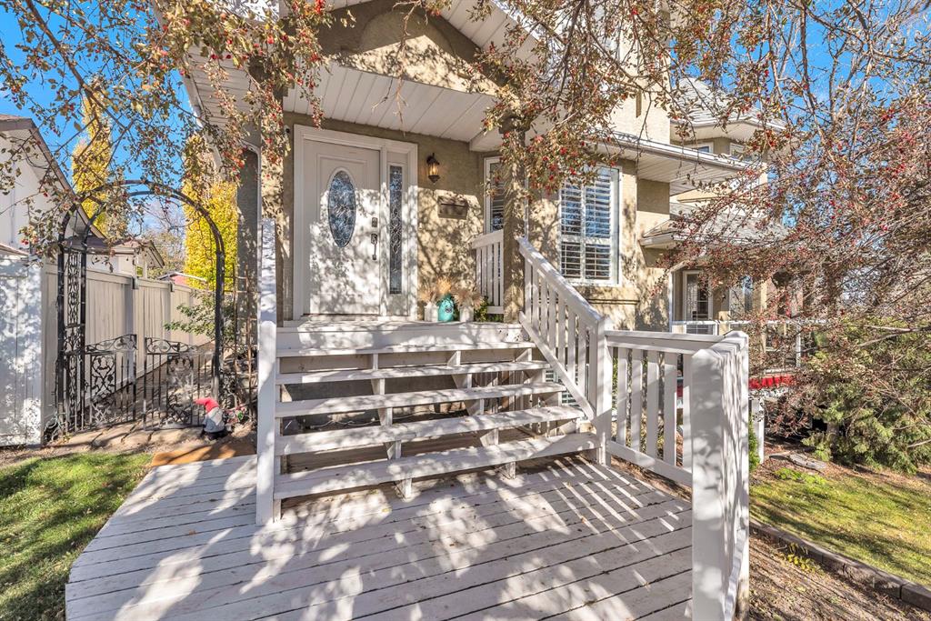 Third View of 202 30 Avenue NW, Tuxedo Park, Calgary, Alberta, T2M 2N2